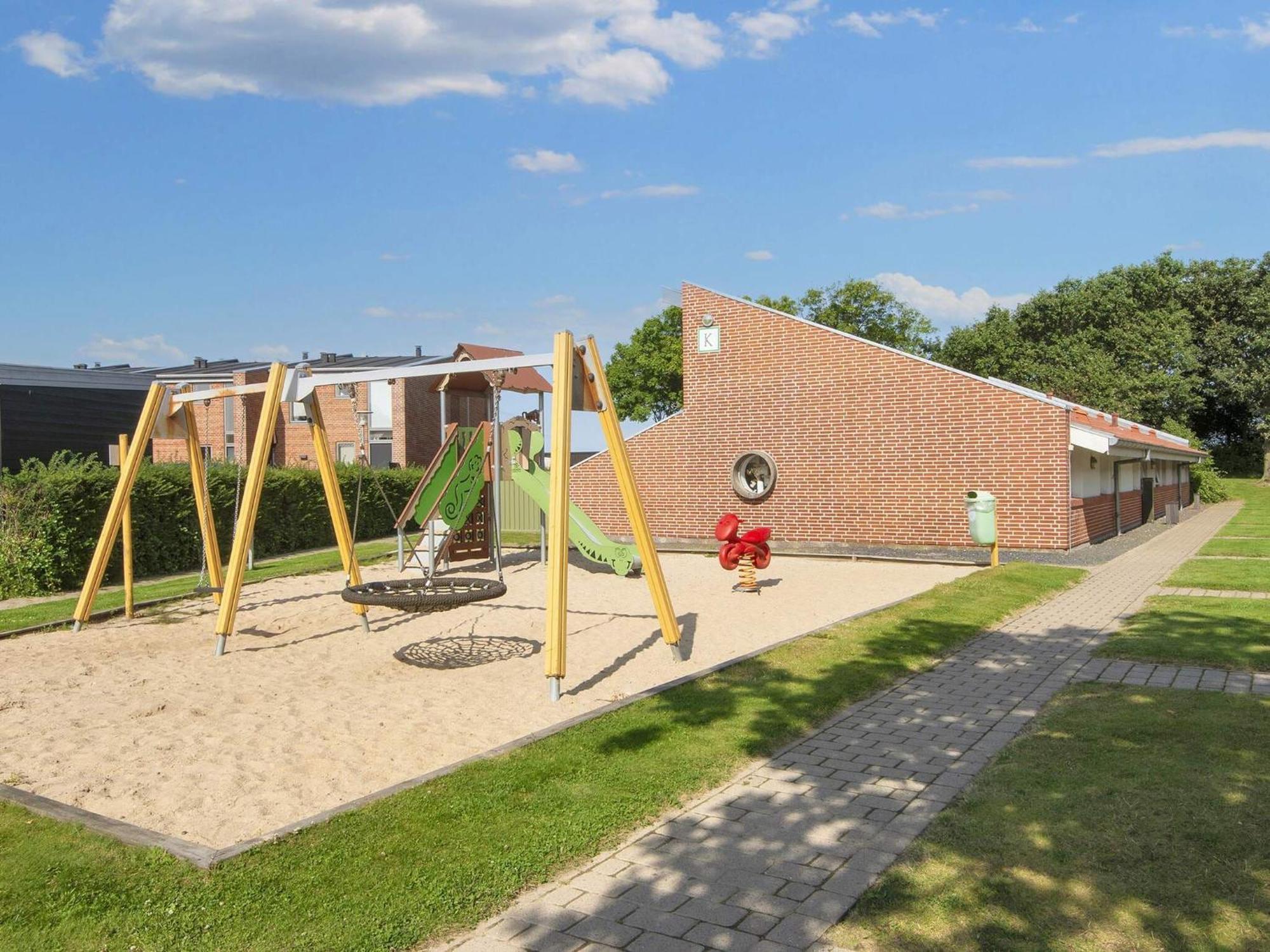6 Person Holiday Home On A Holiday Park In Хеммет Экстерьер фото