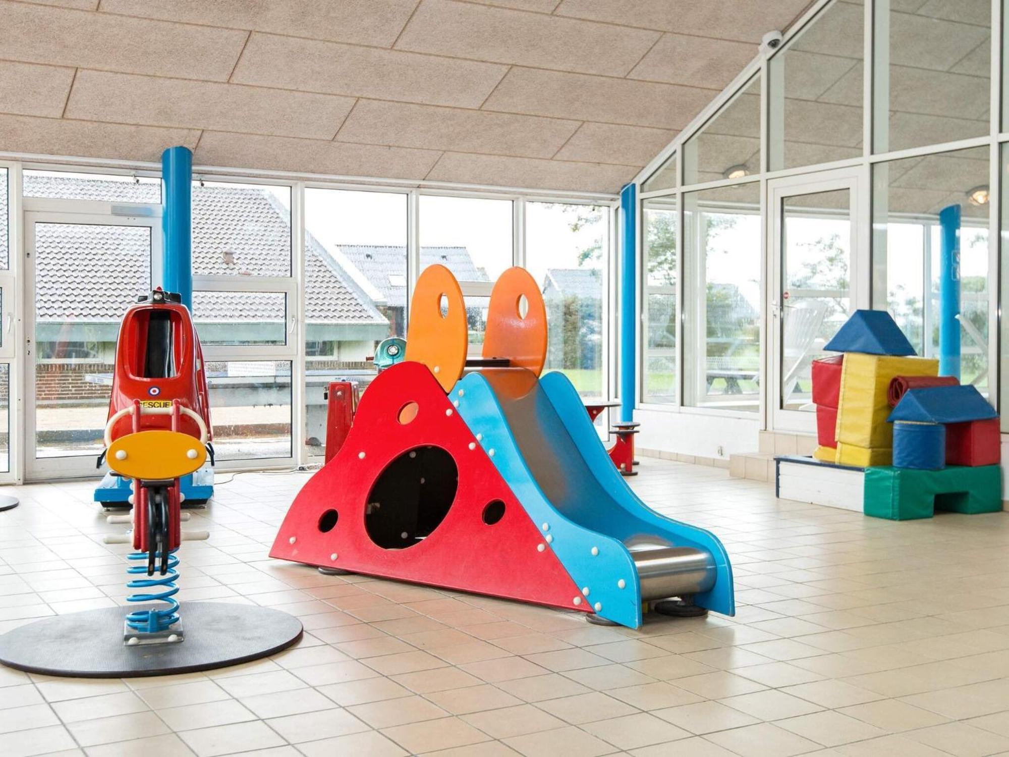 6 Person Holiday Home On A Holiday Park In Хеммет Экстерьер фото